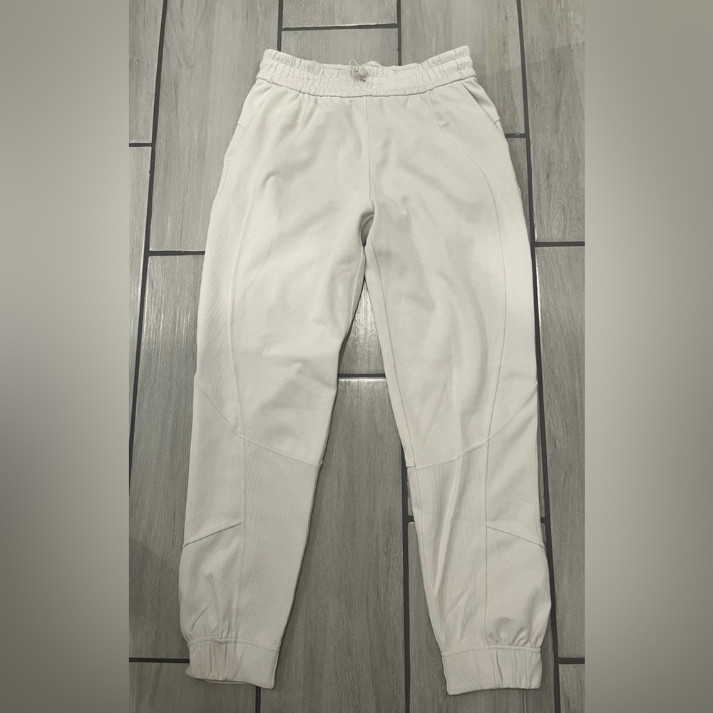 Lululemon Brushed Softstreme Ribbed High-Rise Jogger